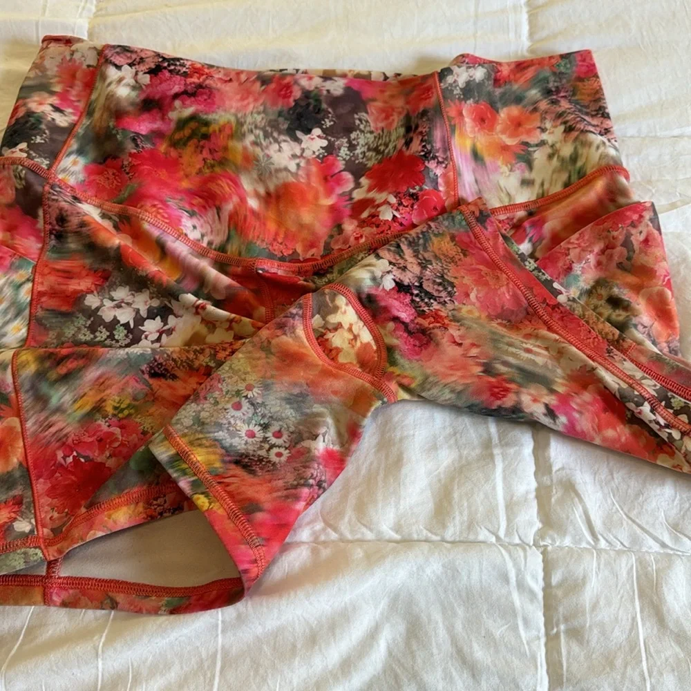 Athleta Women's XL Bike Shorts & XL Bra - Pink and Orange floral set - Picture 5 of 7
